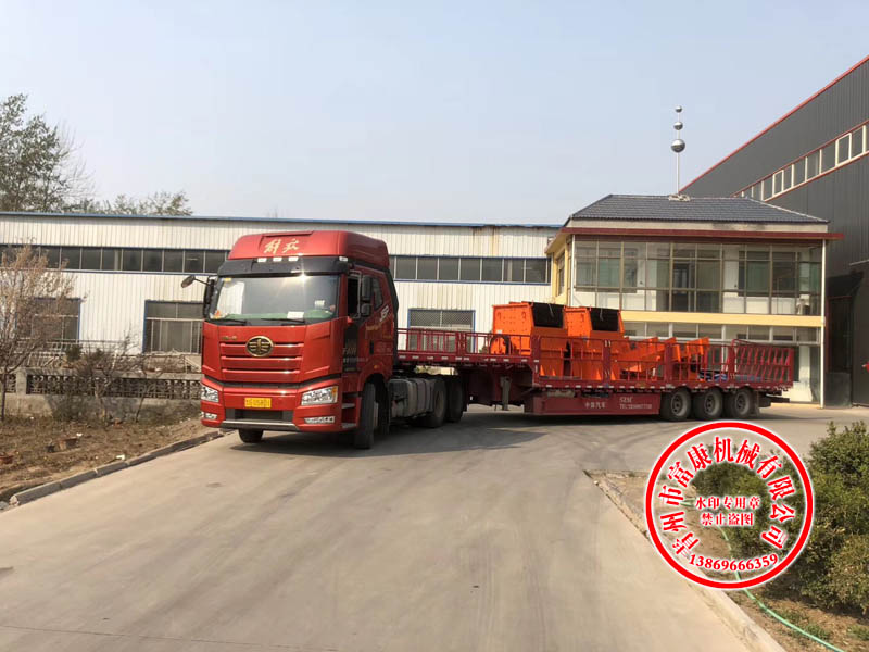 輪式移動破碎站 輪式移動破碎站