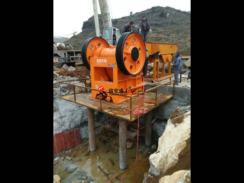 顎式破碎機 顎式破碎機