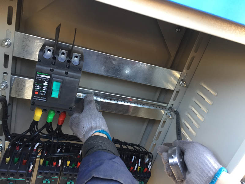 移動(dòng)顎式破碎機(jī) 移動(dòng)顎式破碎機(jī)