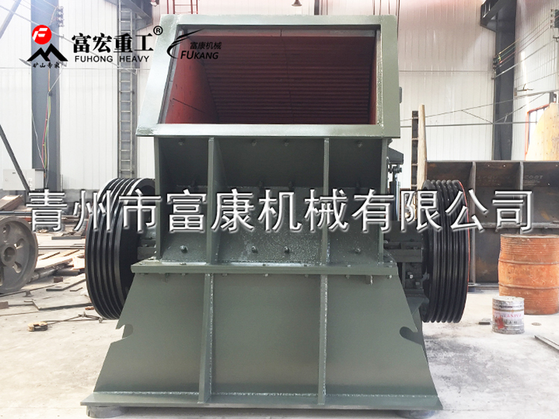 錘式移動(dòng)破碎站 錘式移動(dòng)破碎站