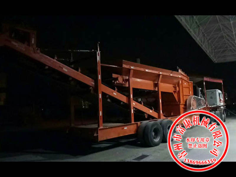 移動式煤炭破碎機(jī) 移動式煤炭破碎機(jī)