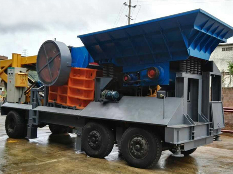 移動(dòng)顎式碎石機(jī) 移動(dòng)顎式碎石機(jī)