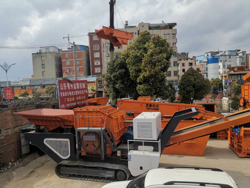 移動石子破碎機(jī)